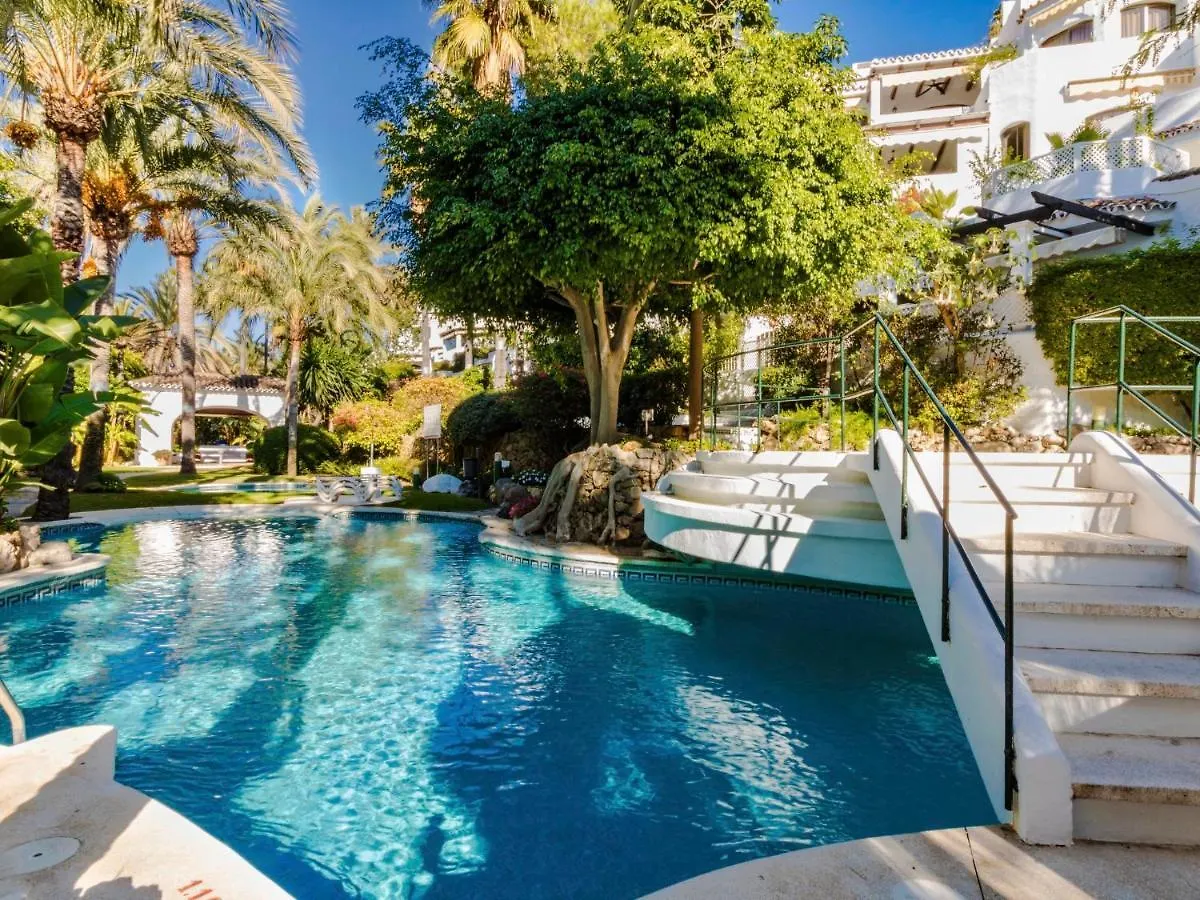 Apartment Golden Beach By Interhome Marbella